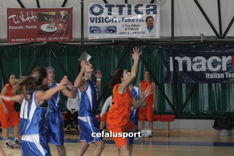 120218 basket 479_tn.jpg